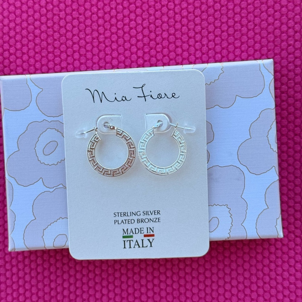 ✨ Mia Fiore Sterling Silver Hoop Earrings – Italian Elegance ✨